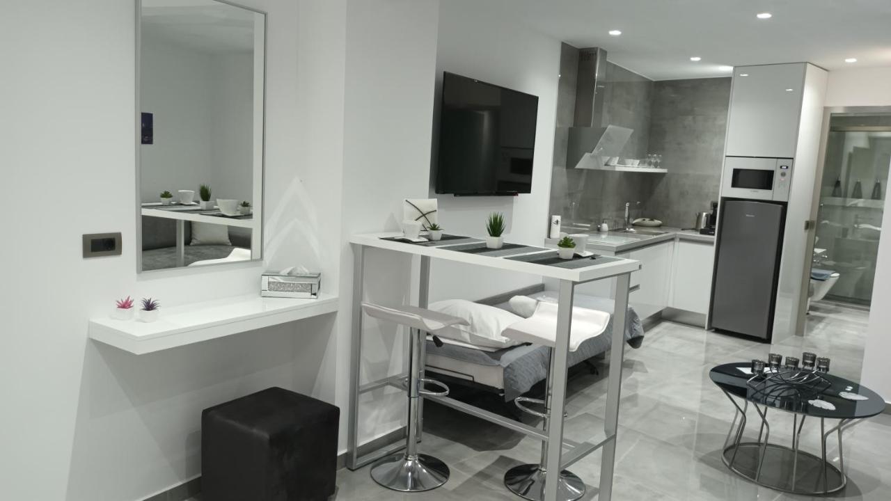 Km Luxury Apart Downtown Iraklio Eksteriør bilde